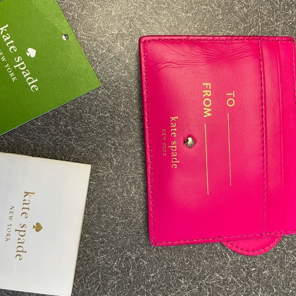 Kate Spade card holder in a classic Valentine - Picture 3 of 4